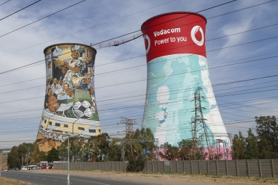 Soweto Towers (Alexander Mirschel)  Copyright 
Infos zur Lizenz unter 'Bildquellennachweis'